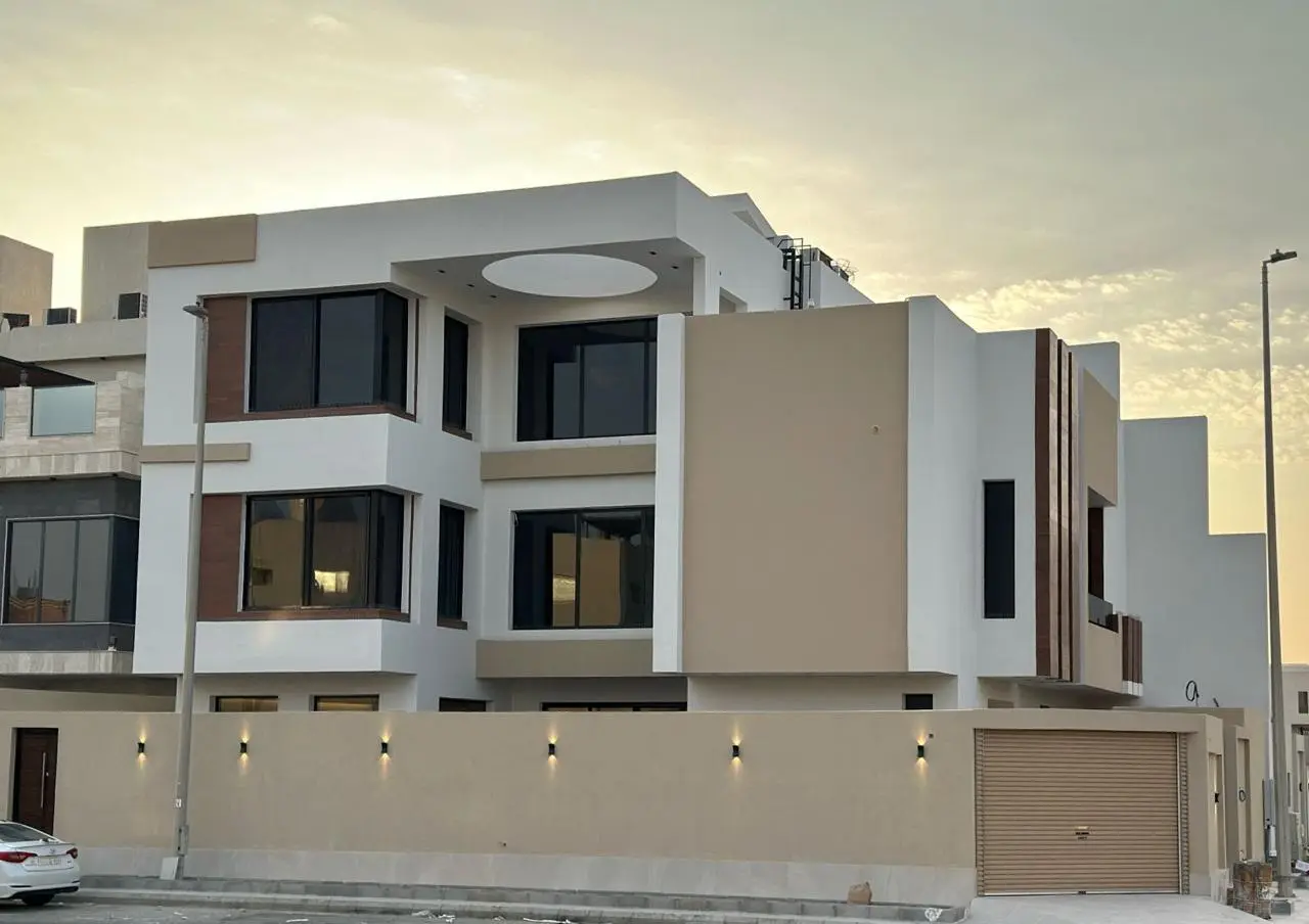 Interior finishing works on a BRU CO. construction project in Jeddah