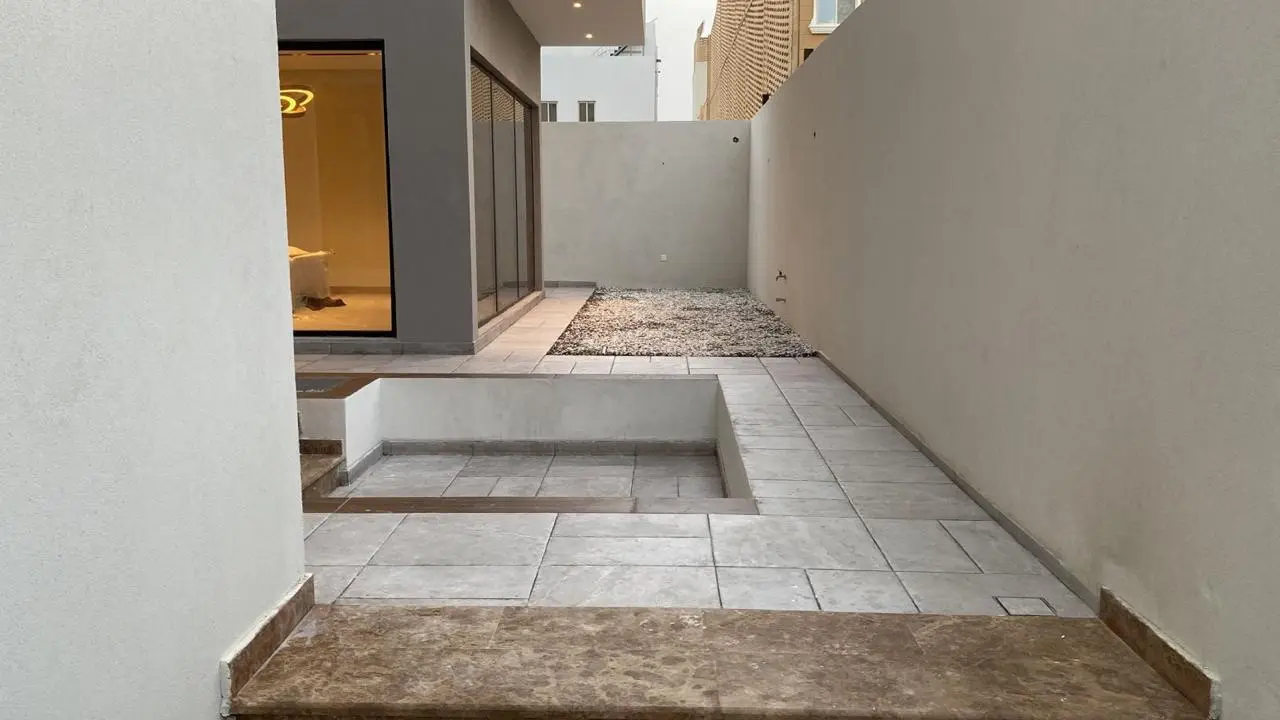 Interior finishing works on a BRU CO. construction project in Jeddah